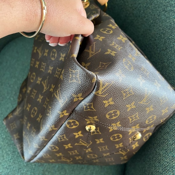 Louis Vuitton Artsy - Picture 3 of 8